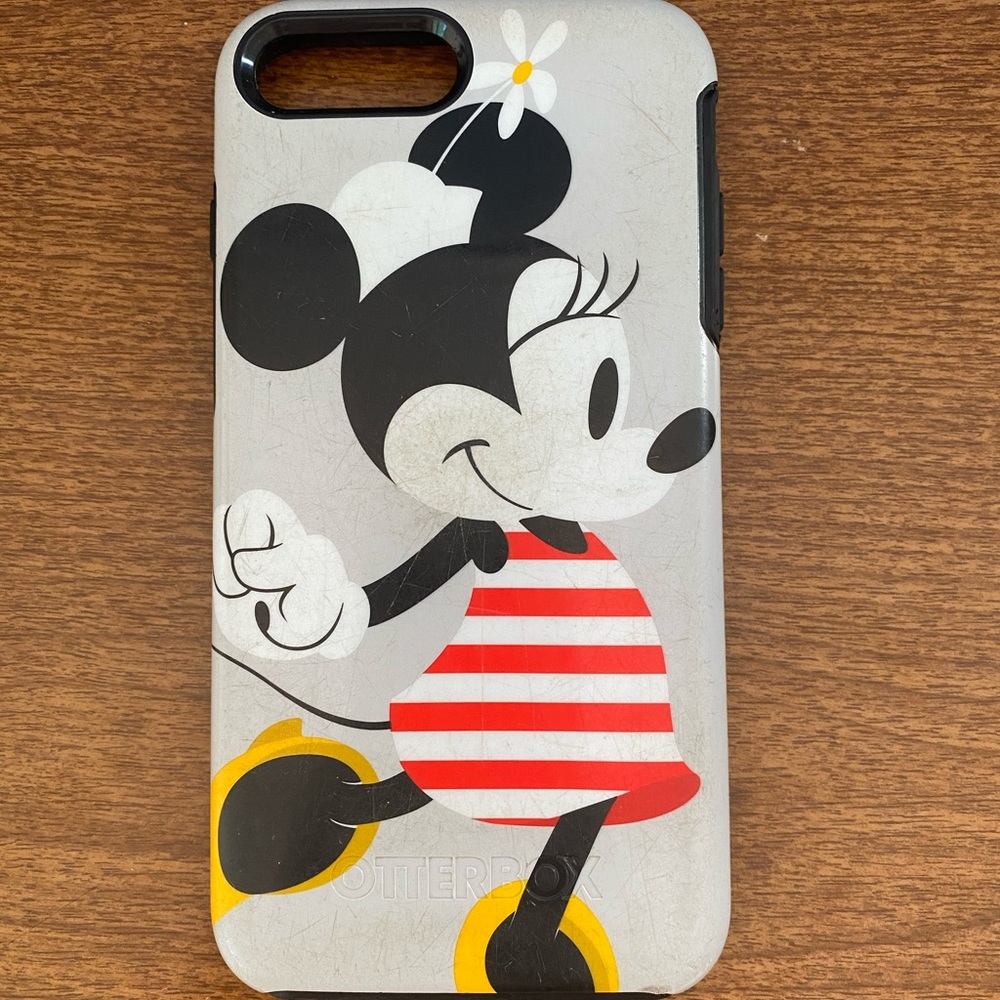 iPhone 7 and 8 Disney cases